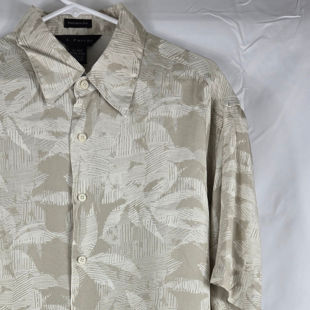 J. Ferrar Mens Xl Washable Silk Button Down Shirt Tan Beige Tropical Leaf Print